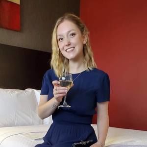 Meet your Posher, Victoria